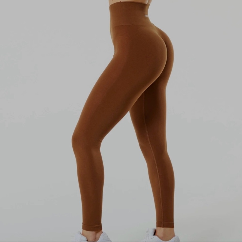 Alphalete Amplify Butterscotch